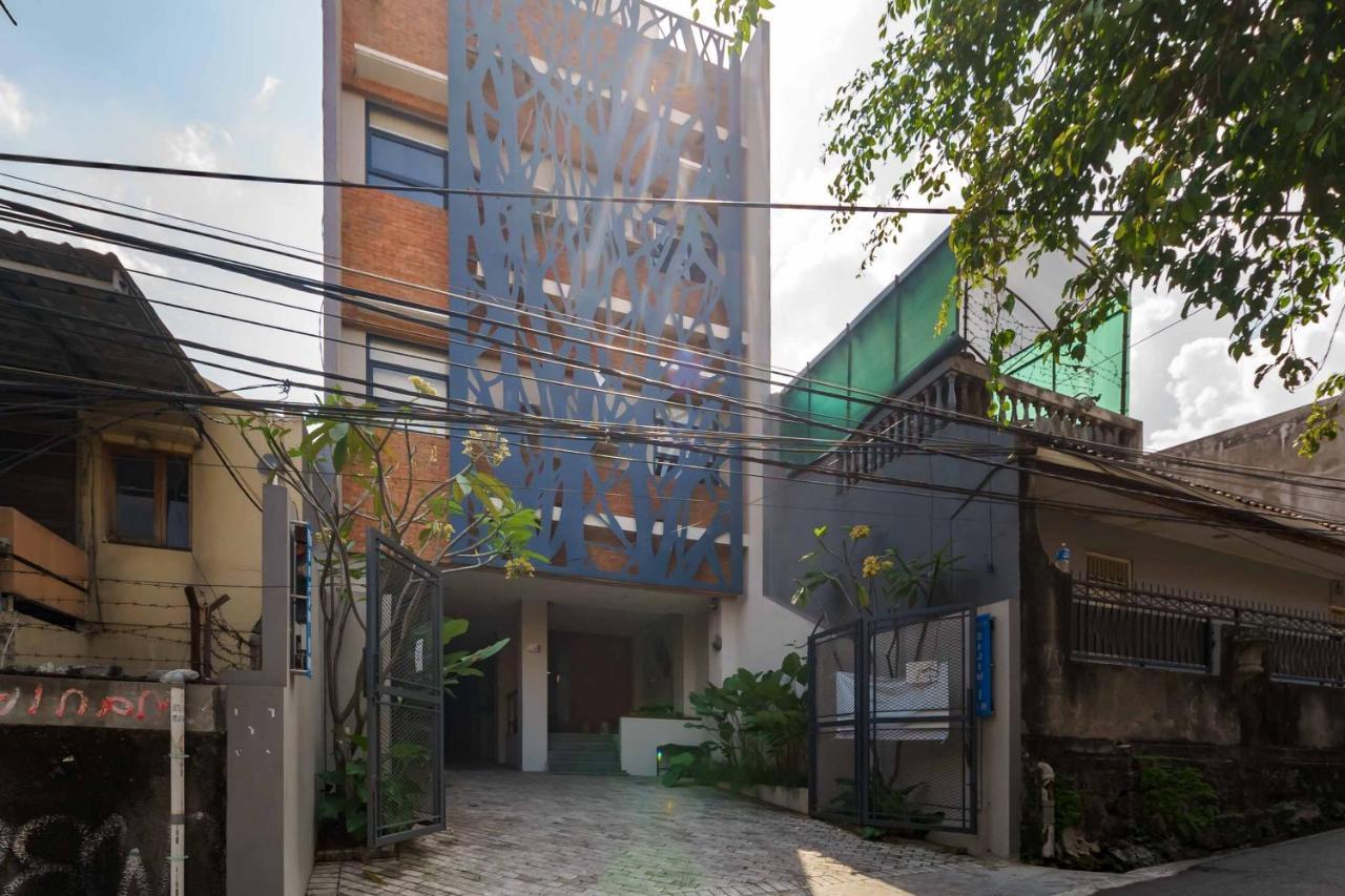 Reddoorz Plus Near Radio Dalam 3 Jakarta Exterior foto